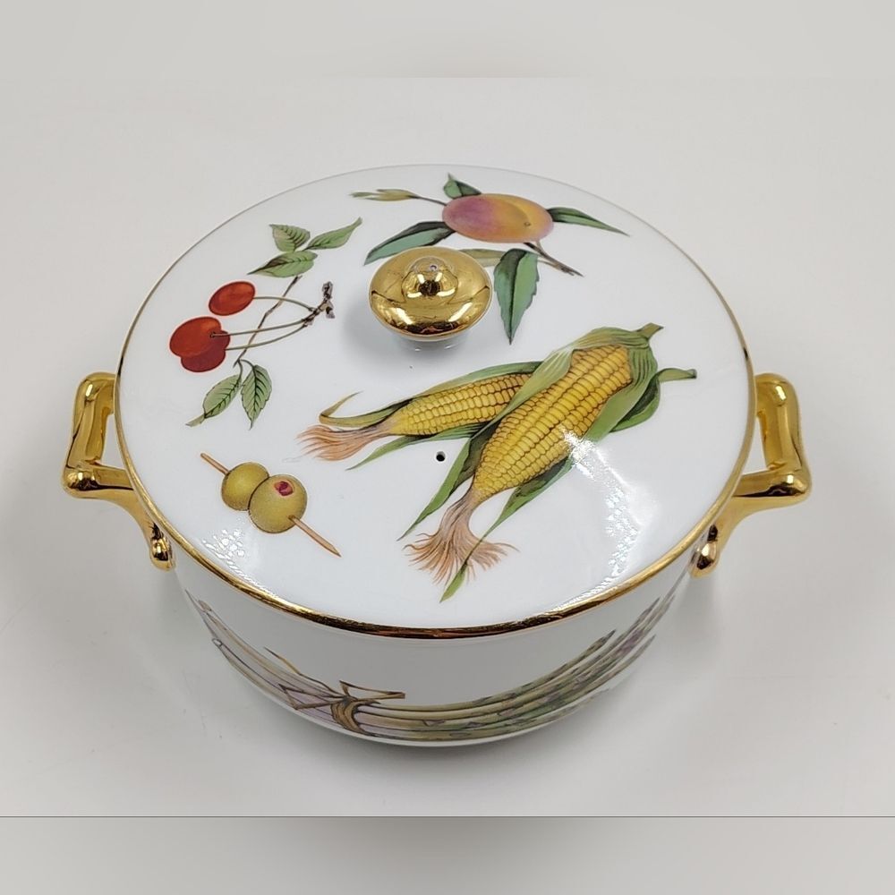 Royal Worcester Evesham Vintage White & Gold Porcelain Covered Serving Dish - Picture 8 of 16